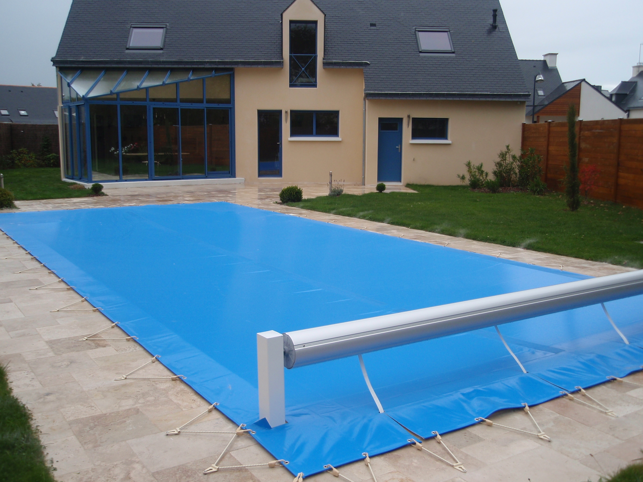 Couverture - Piscine